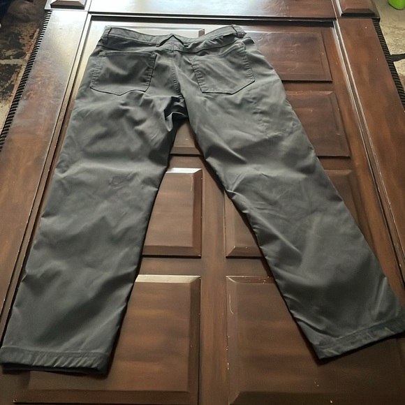 Men’s size 32X 30 gray Gerry Venture Stretch Comfort Pant - Picture 13 of 14